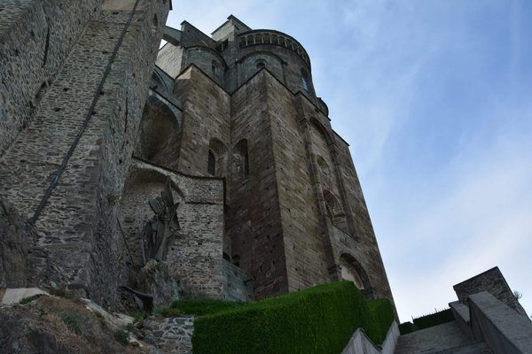 Quels sont les intérêts de visiter le château de Sarlat pendant vos vacances ?