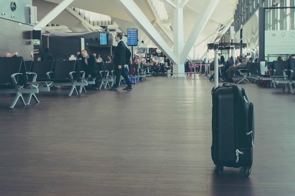 Tout Savoir sur les Bagages à Main Autorisés en Avion