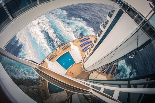Les Compagnies de Croisière les Plus Réputées : Guide Complet
